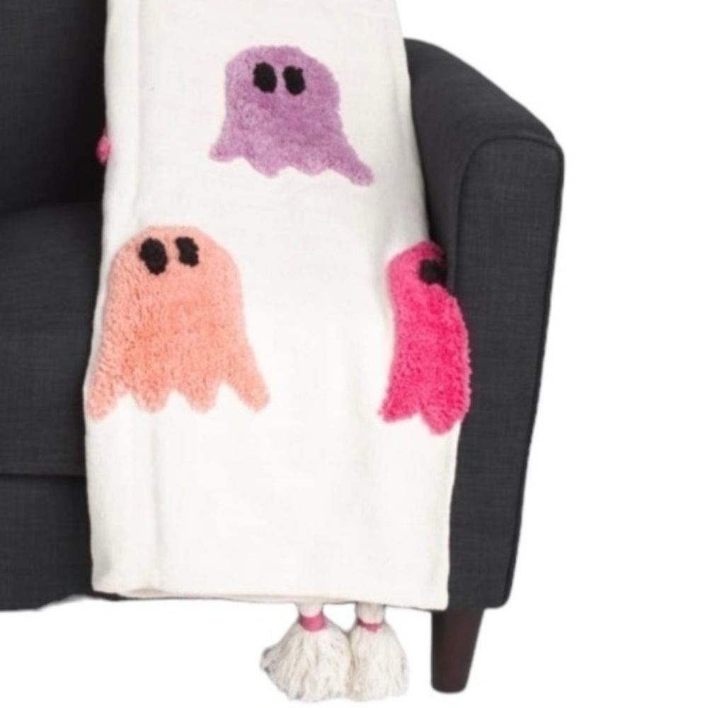 Rachel Zoe Pink Purple Ghost Summerween Blanket